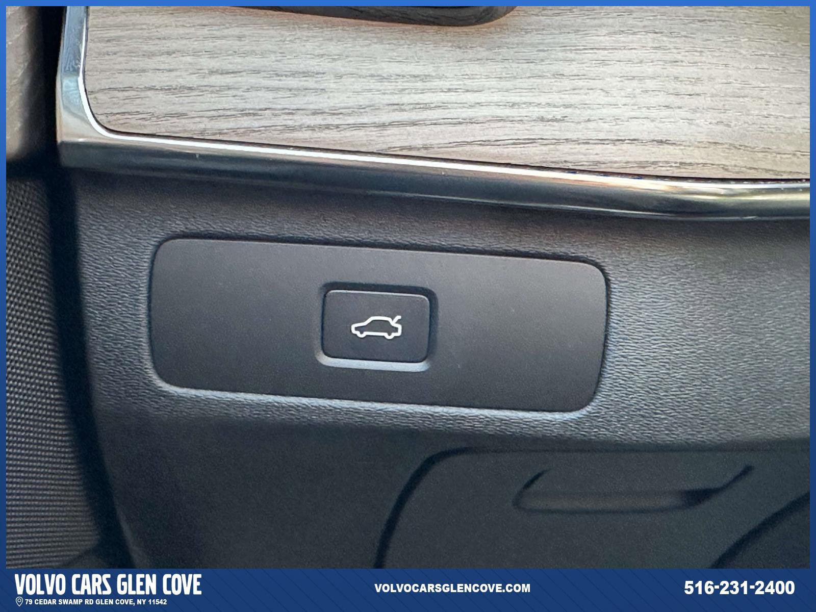 Used 2026 Volvo XC90 B6 Plus w/ Protection Package Premier image 22