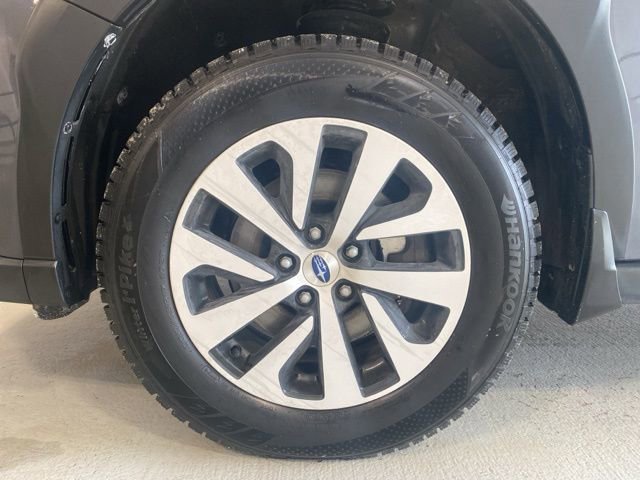 Used 2024 Subaru Outback Premium image 5