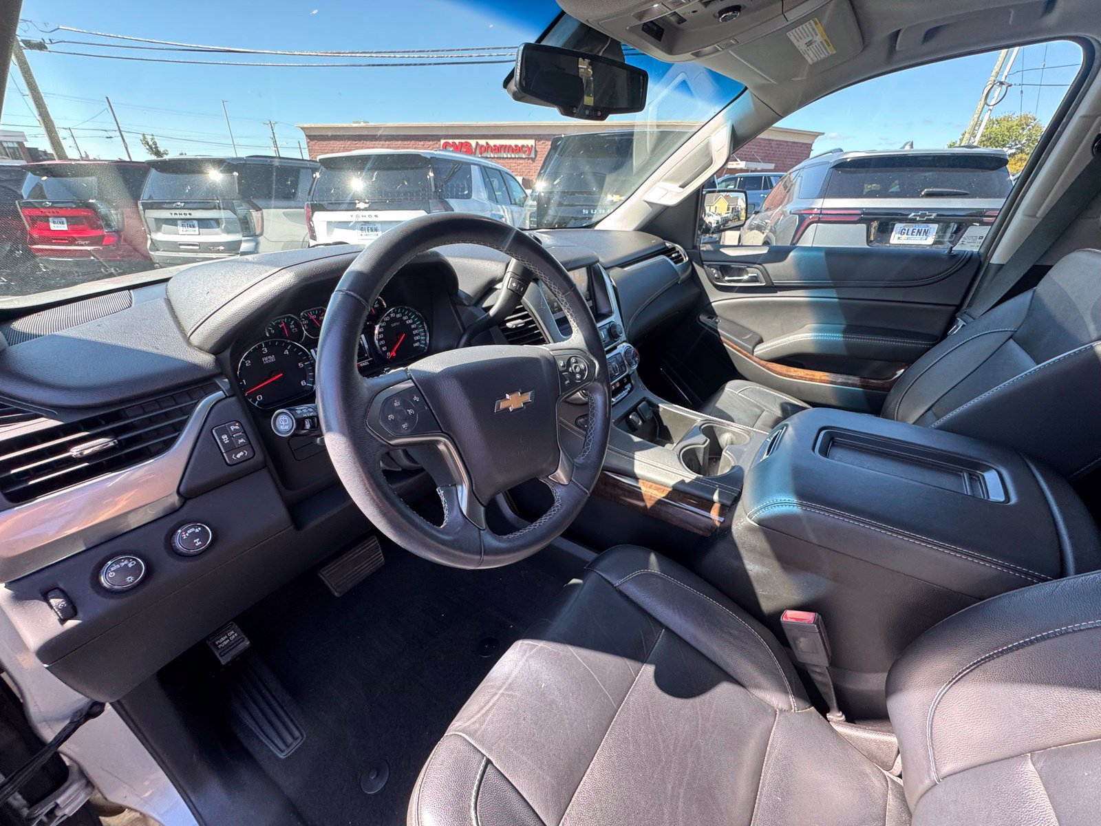 Used 2018 Chevrolet Tahoe LT AWD/4WD image 17