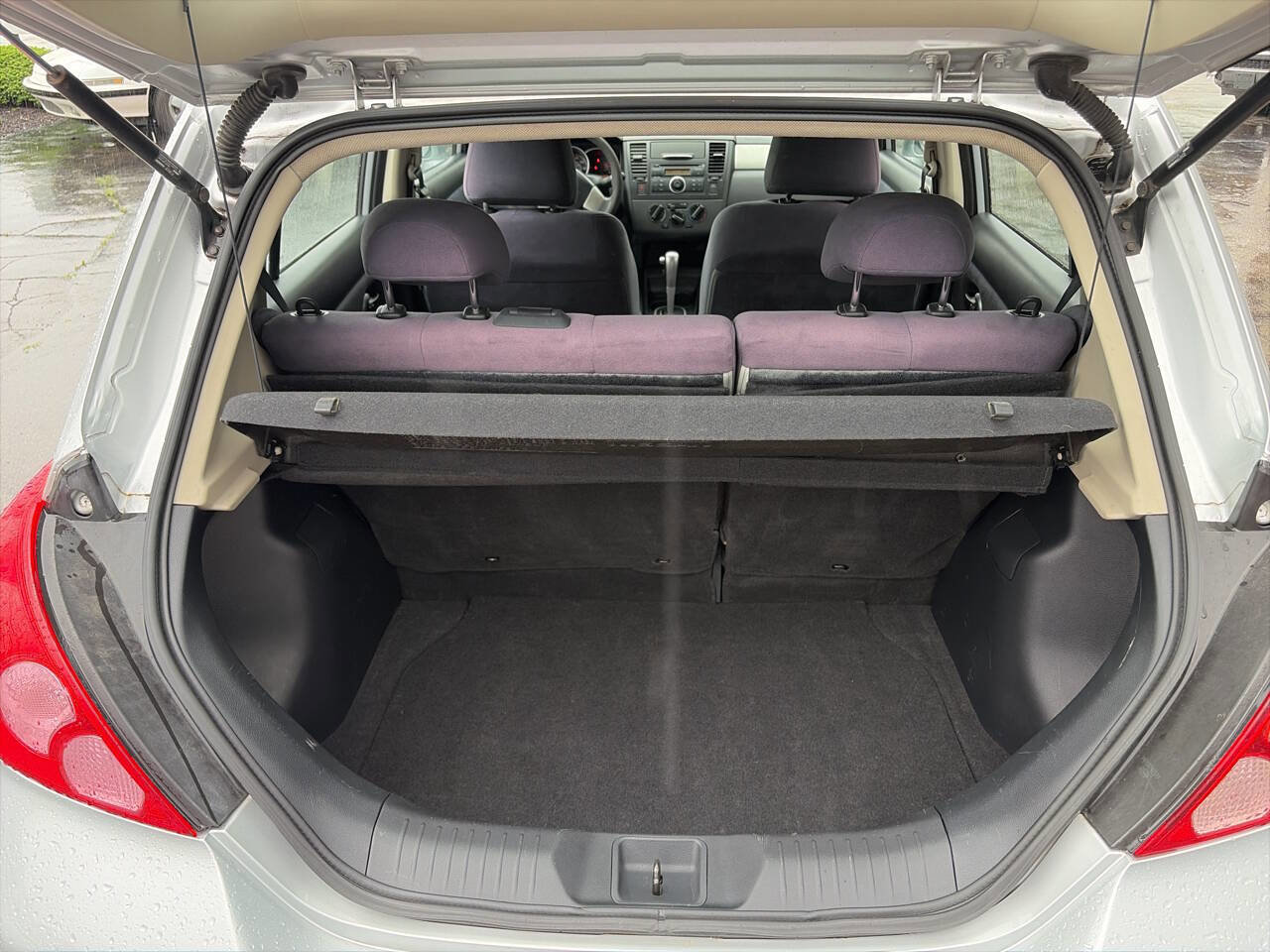 Used 2007 Nissan Versa 1.8 S w/ PWR Pkg FWD image 9