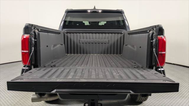 Used 2024 Toyota Tacoma SR RWD image 17