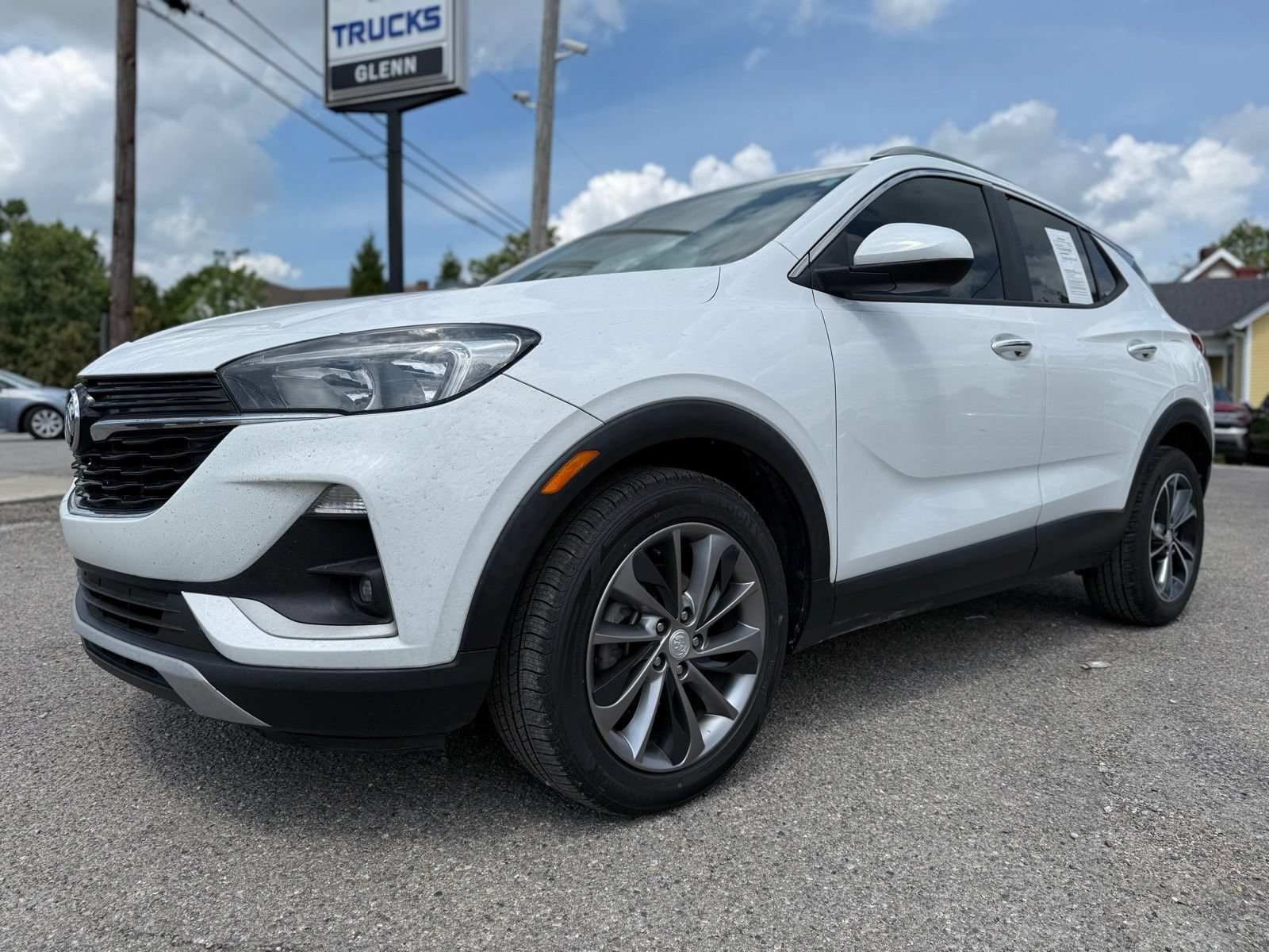 Used 2020 Buick Encore GX Select FWD image 2