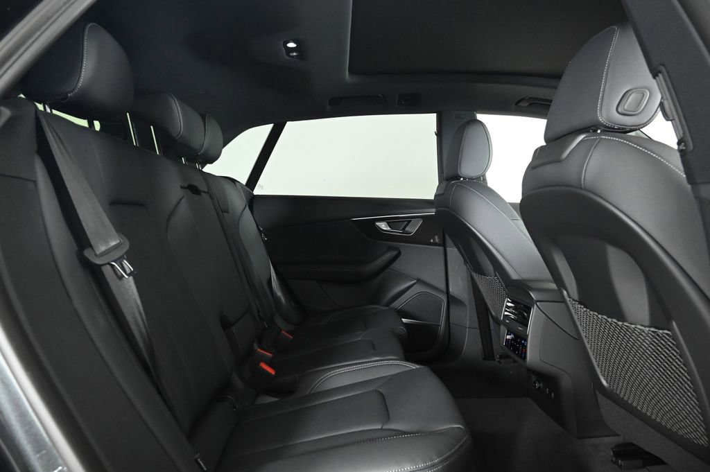 New 2026 Audi Q8 Premium Plus image 17