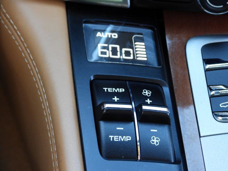 Used 2014 Porsche Panamera 4 AWD/4WD image 76