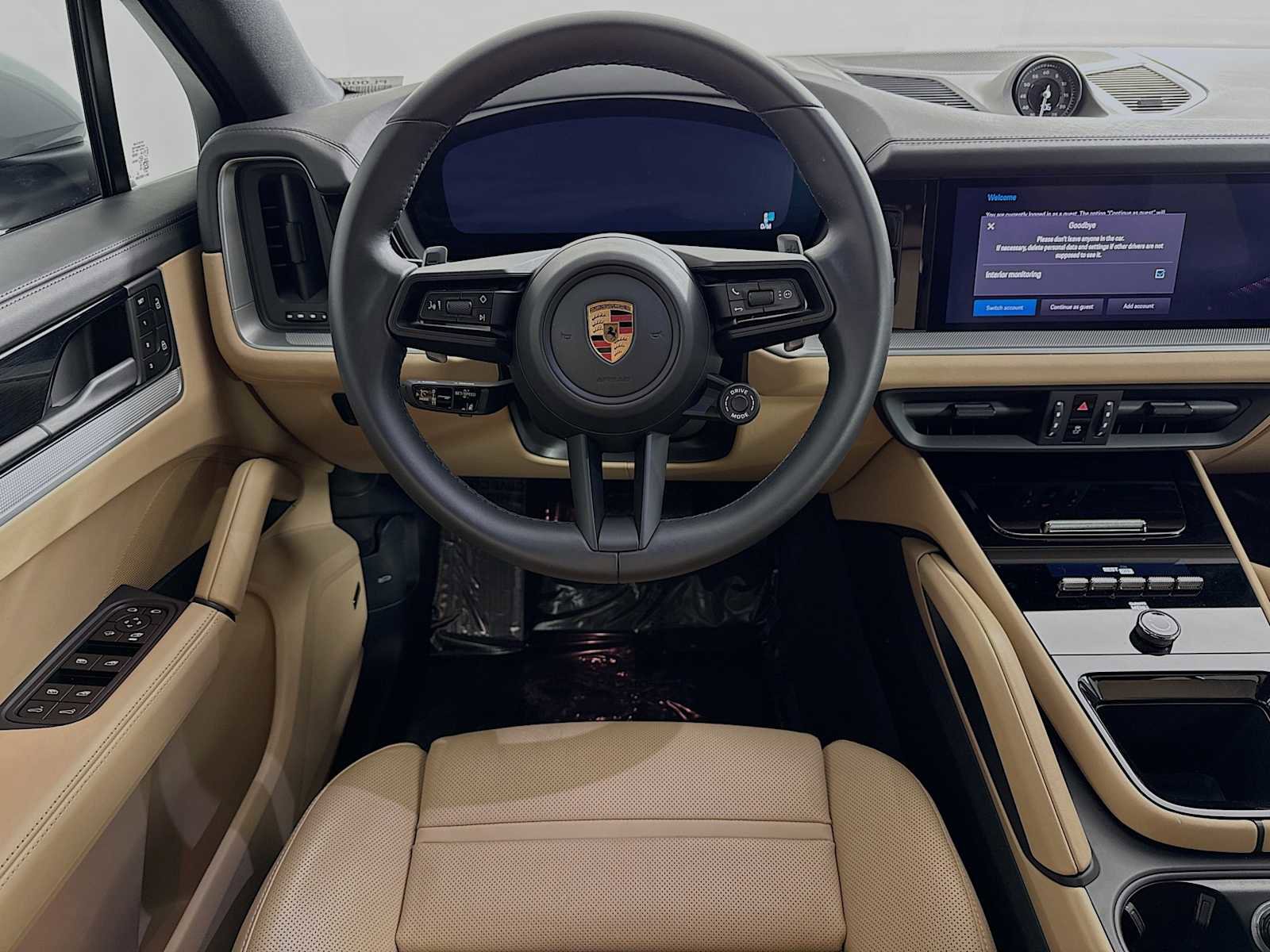 Certified 2025 Porsche Cayenne Coupe image 23
