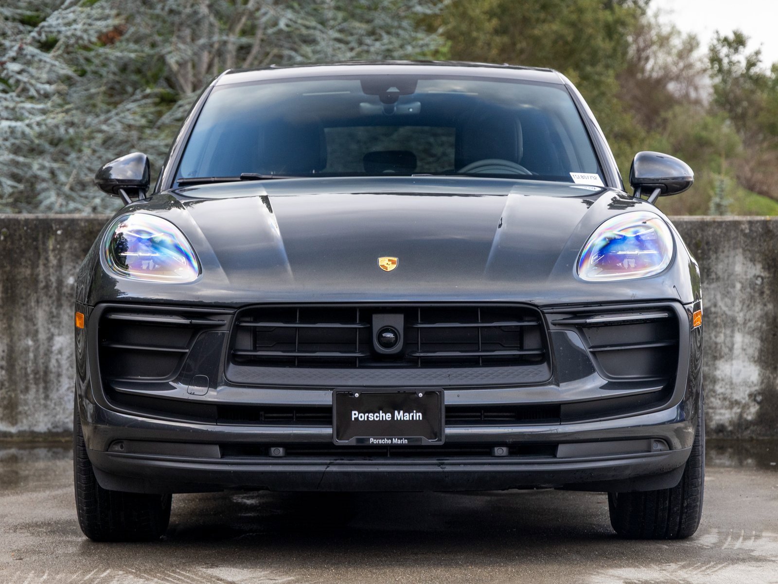 Certified 2025 Porsche Macan image 8