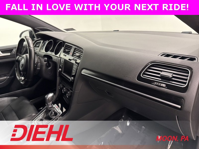 Used 2017 Volkswagen Golf R 4-Door image 14