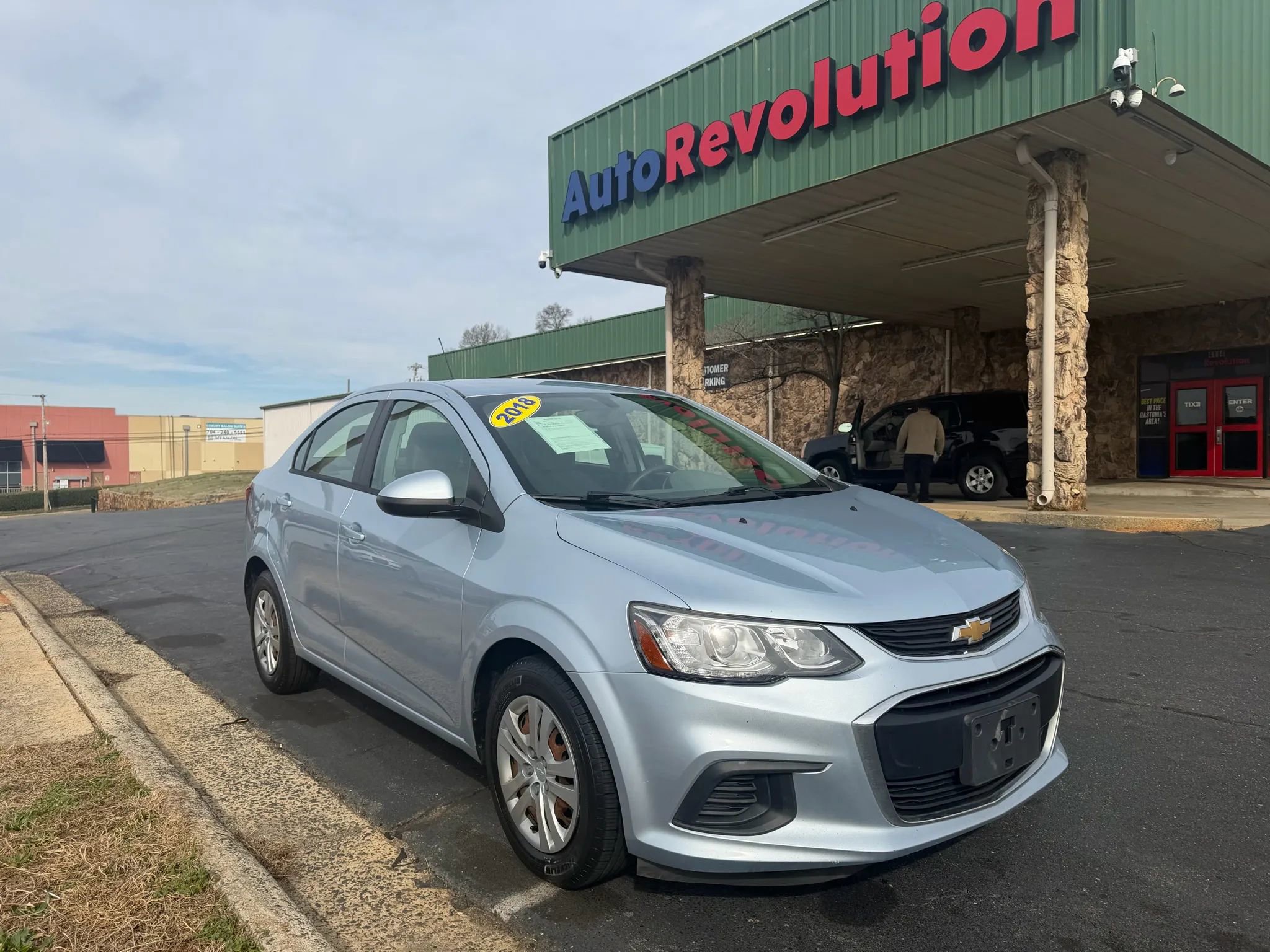 Used 2018 Chevrolet Sonic LS image 1