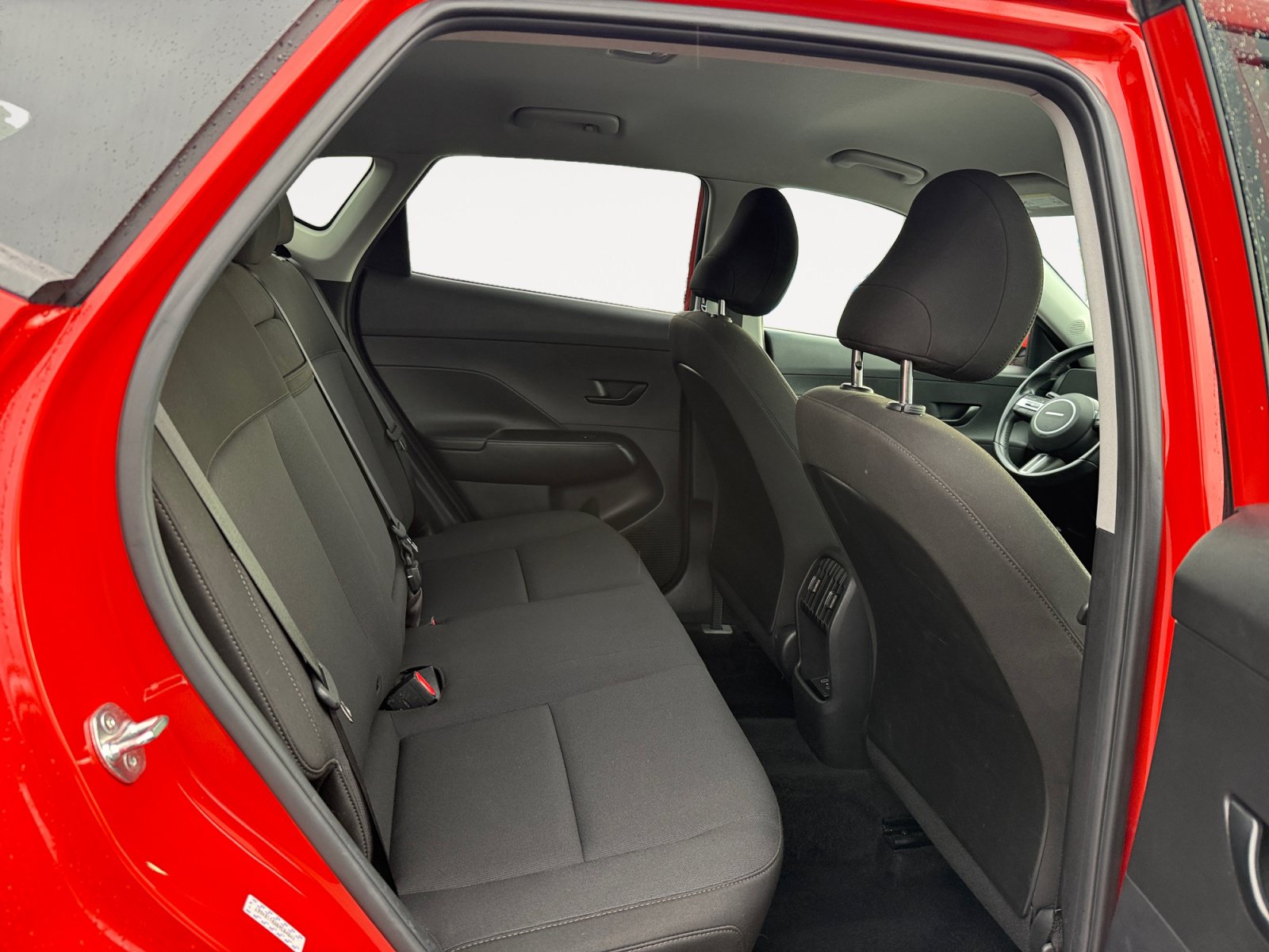 Used 2024 Hyundai Kona SEL FWD image 18