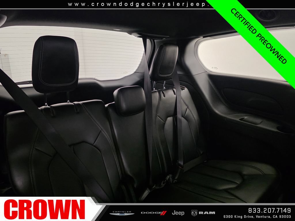 Certified 2024 Chrysler Pacifica Limited FWD image 15