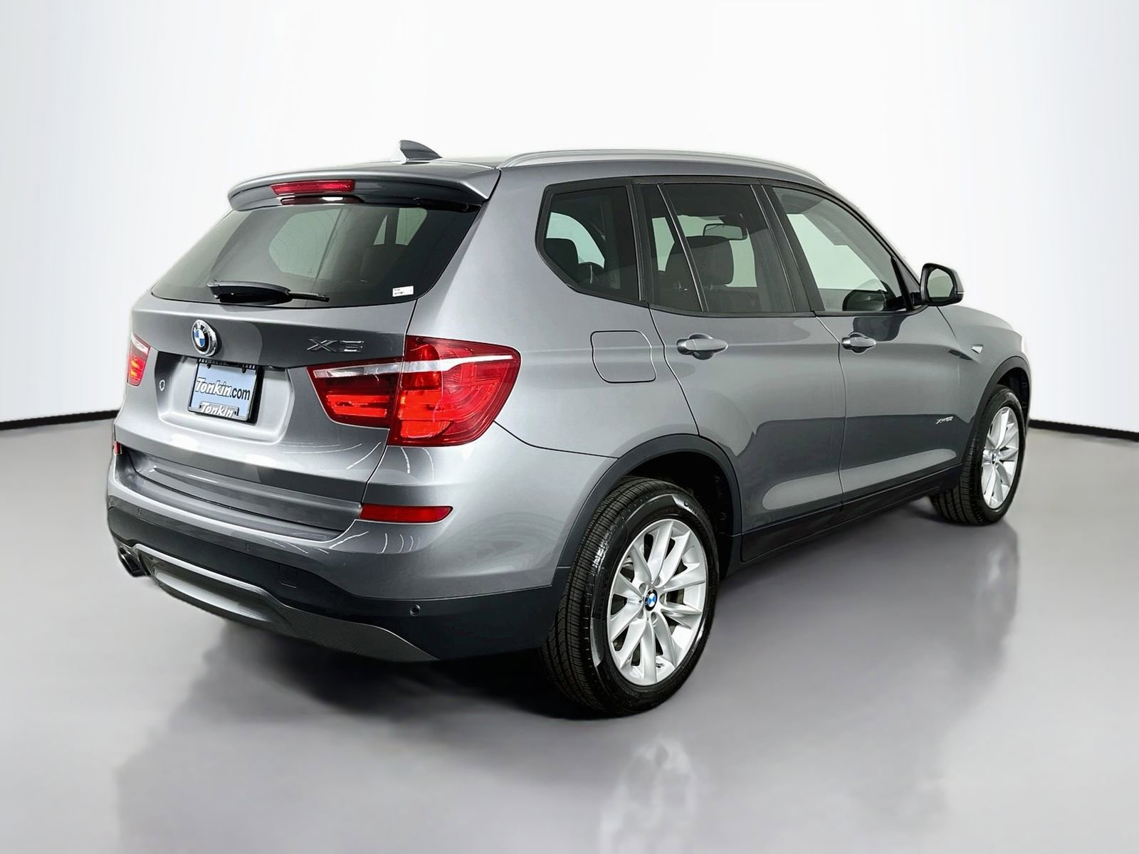 Used 2017 BMW X3 xDrive28i AWD/4WD image 7