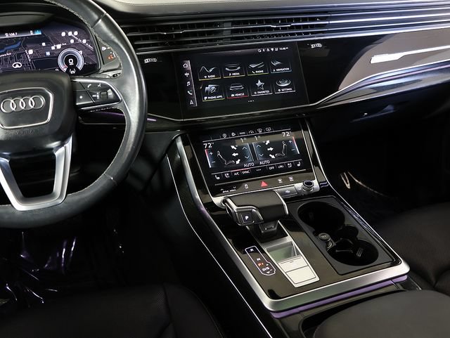 Used 2021 Audi Q8 Prestige w/ Prestige Package AWD/4WD image 17