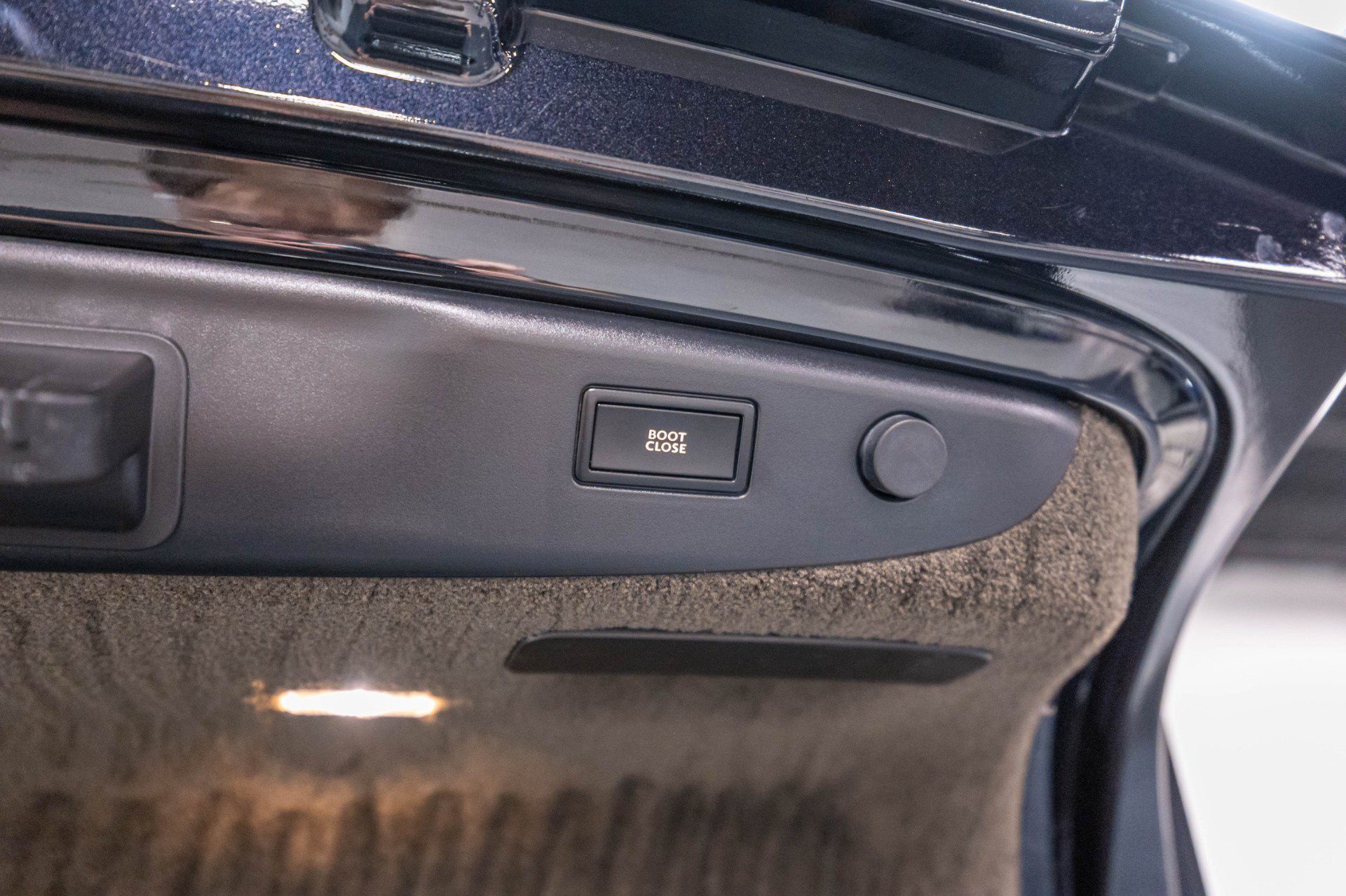 Used 2015 Bentley Flying Spur V8 AWD/4WD image 50