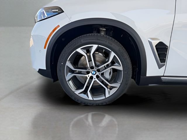 New 2026 BMW X5 xDrive40i w/ Premium Package AWD/4WD image 10