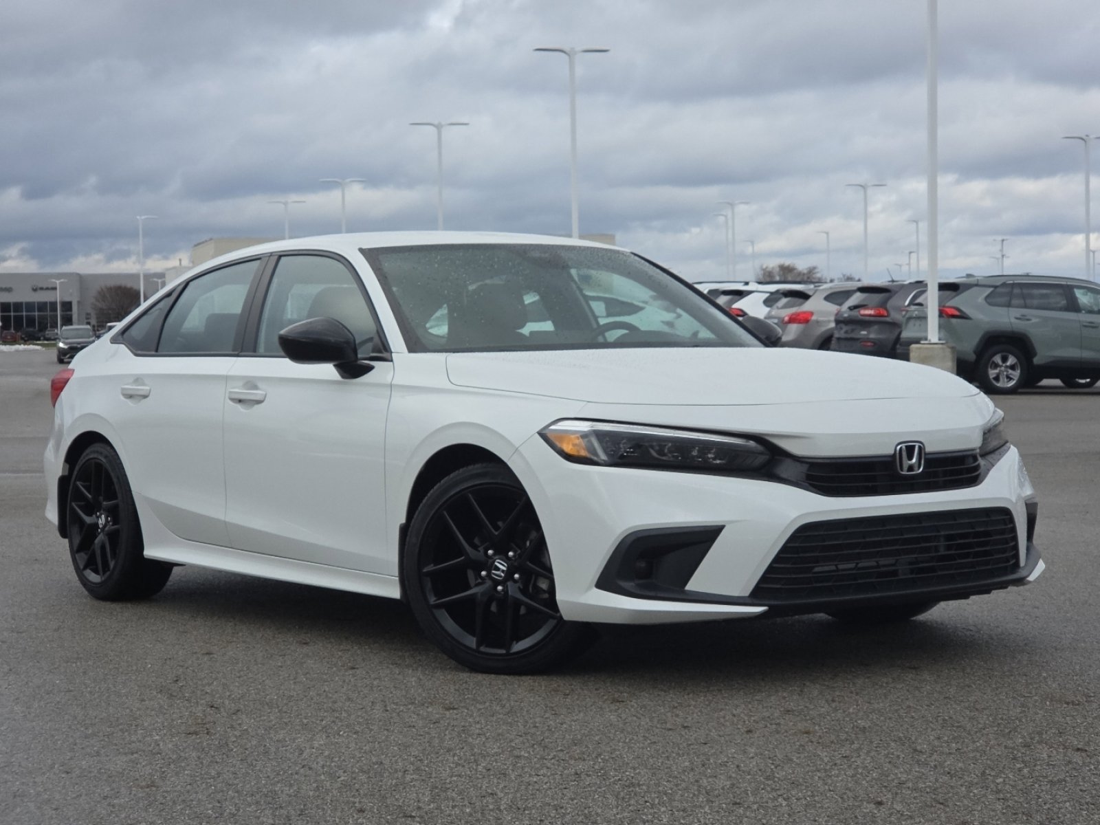 Used 2023 Honda Civic Sport image 2