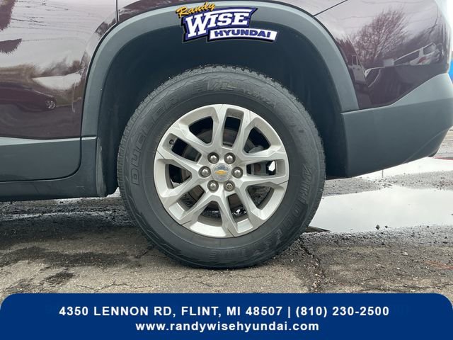 Used 2020 Chevrolet Traverse LT image 25
