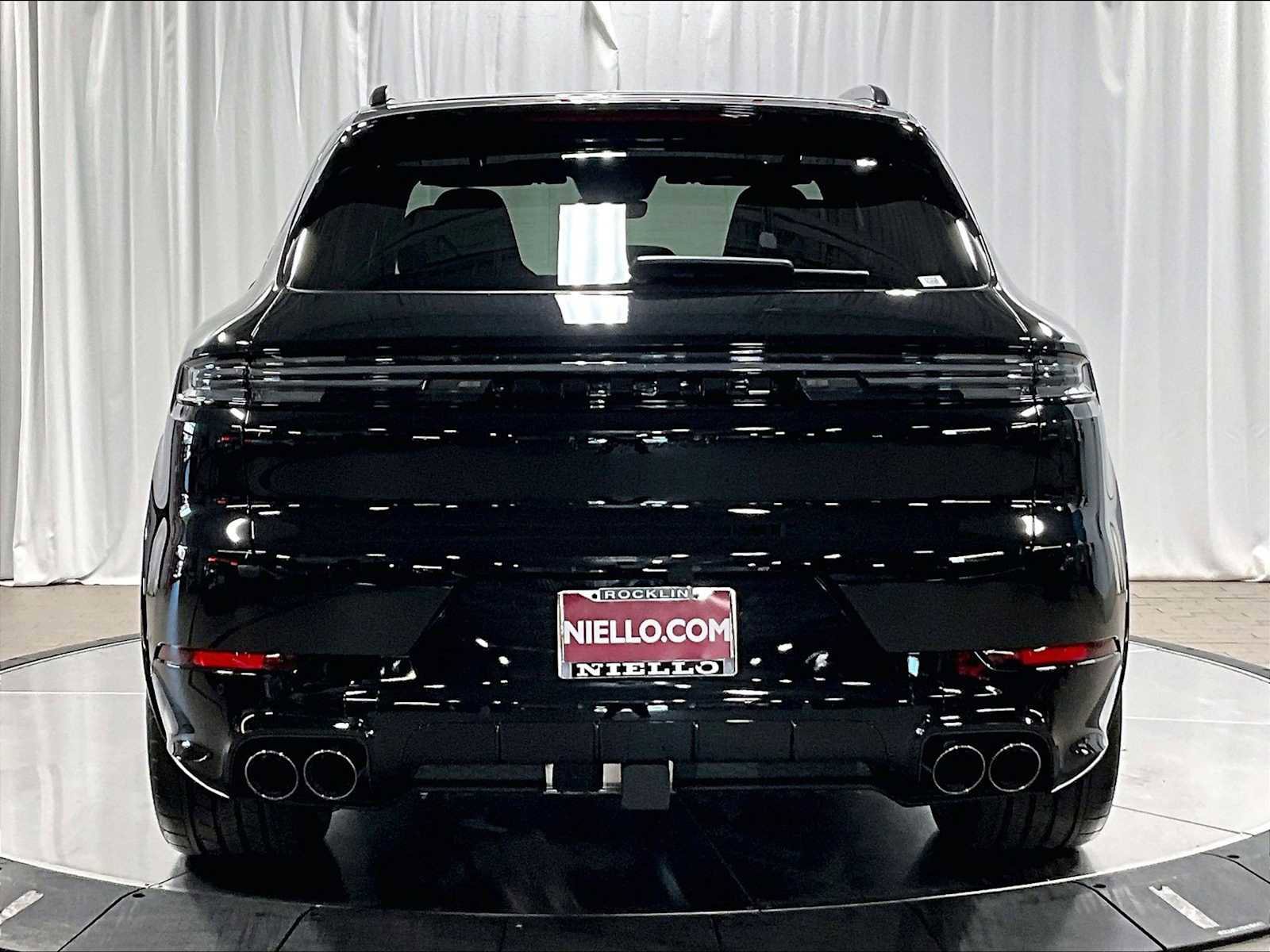 New 2026 Porsche Cayenne S AWD/4WD image 6