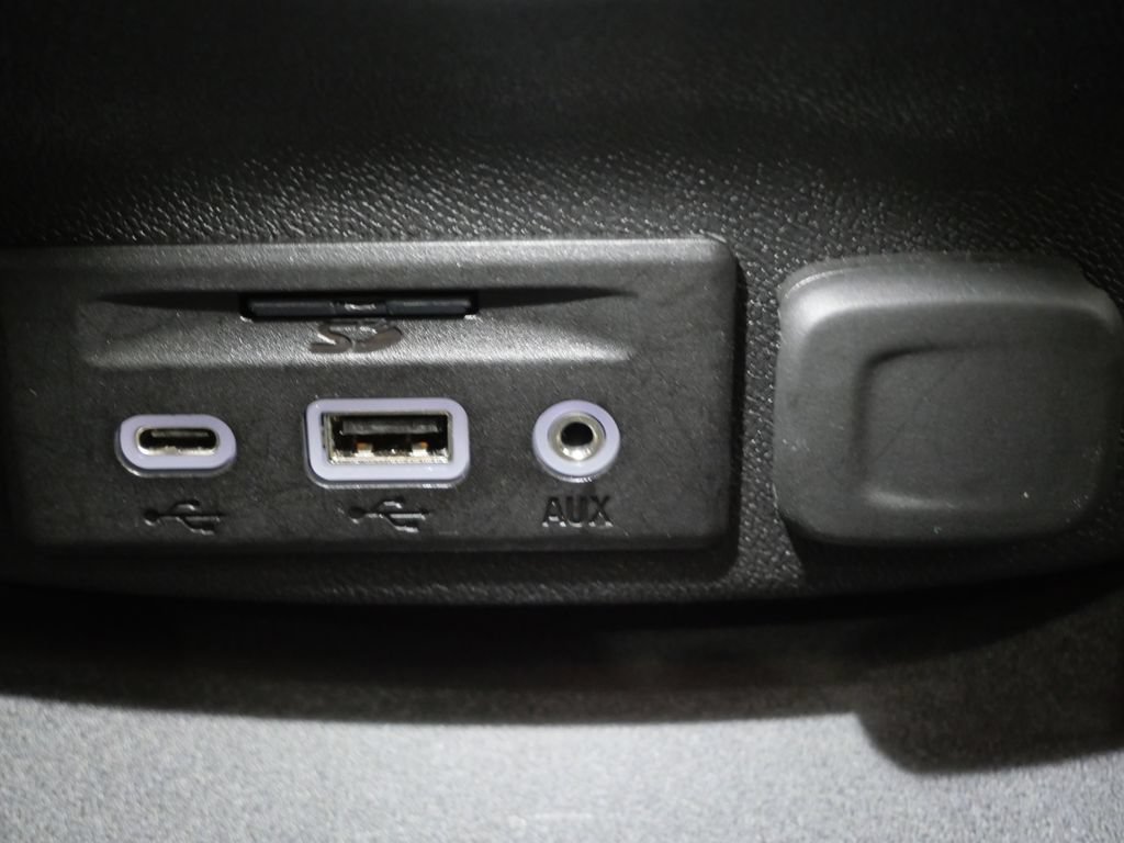 Used 2024 Chevrolet Malibu LT FWD image 21