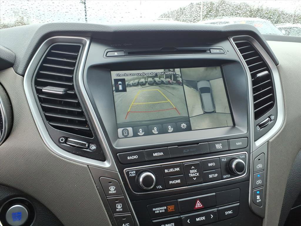 Used 2017 Hyundai Santa Fe Limited w/ Cargo Package image 13
