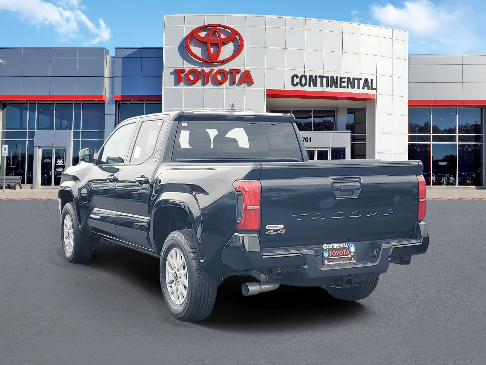 New 2026 Toyota Tacoma SR5 AWD/4WD image 4