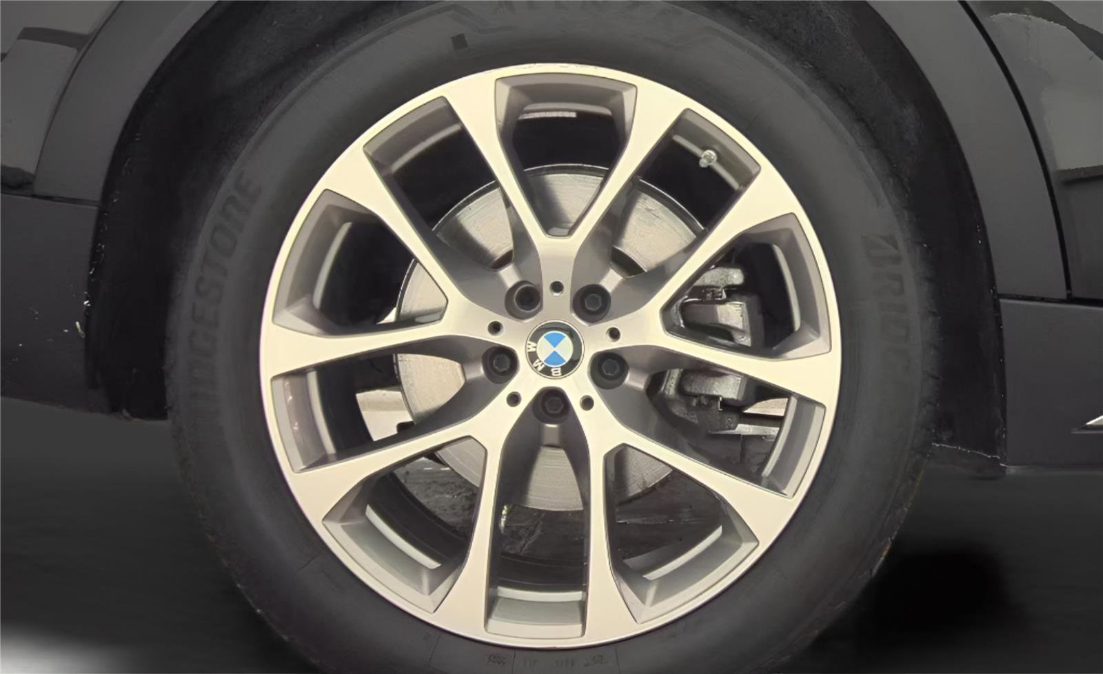 Used 2023 BMW X6 xDrive40i w/ Premium Package image 23