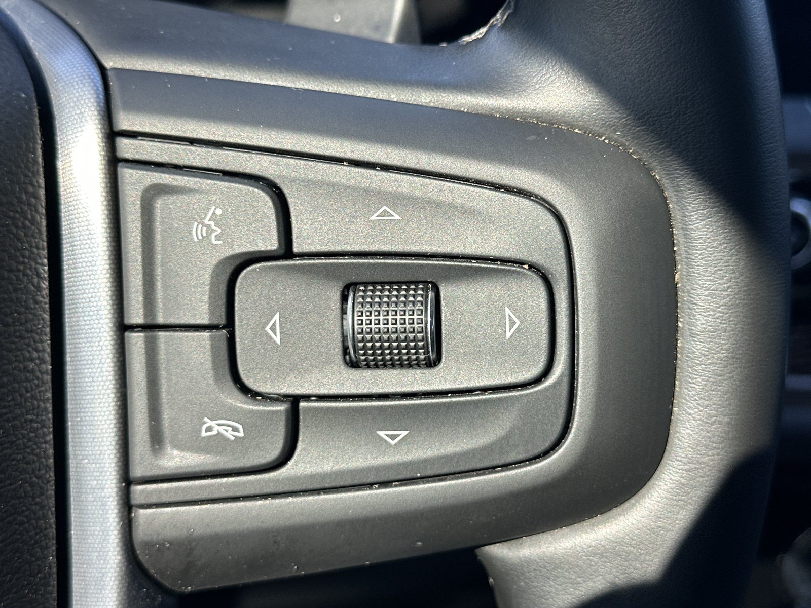 Used 2024 GMC Sierra 1500 Elevation AWD/4WD image 27