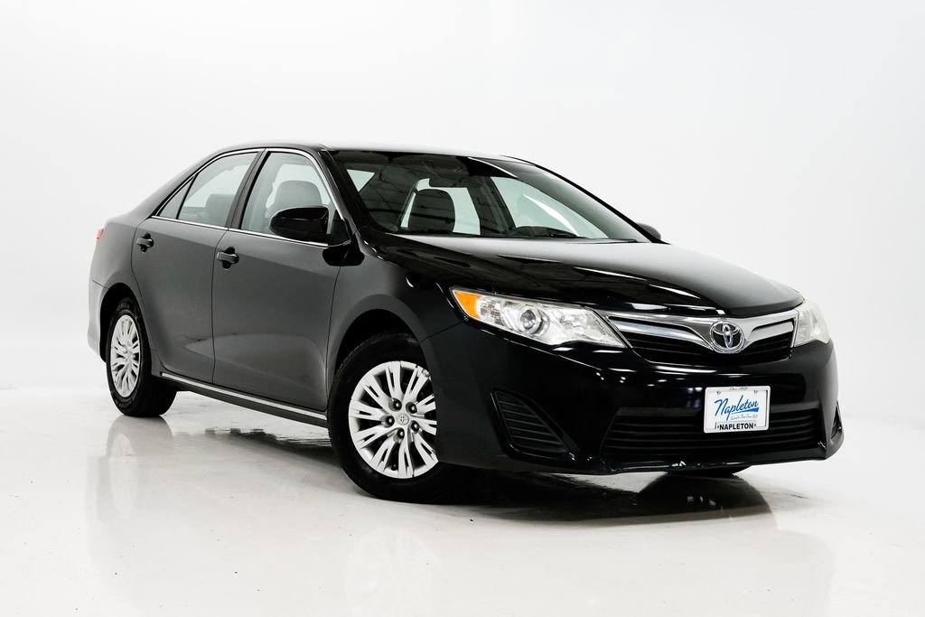 Used 2013 Toyota Camry LE image 5