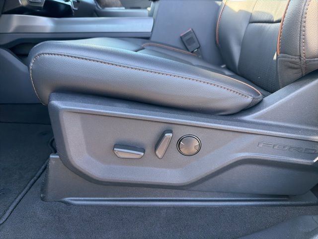 New 2026 Ford F350 Lariat w/ Lariat Premium Package image 11