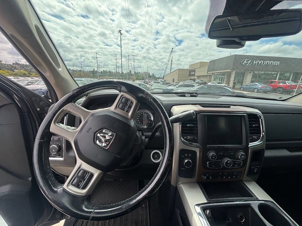 Used 2014 RAM 2500 Laramie w/ Convenience Group AWD/4WD image 8