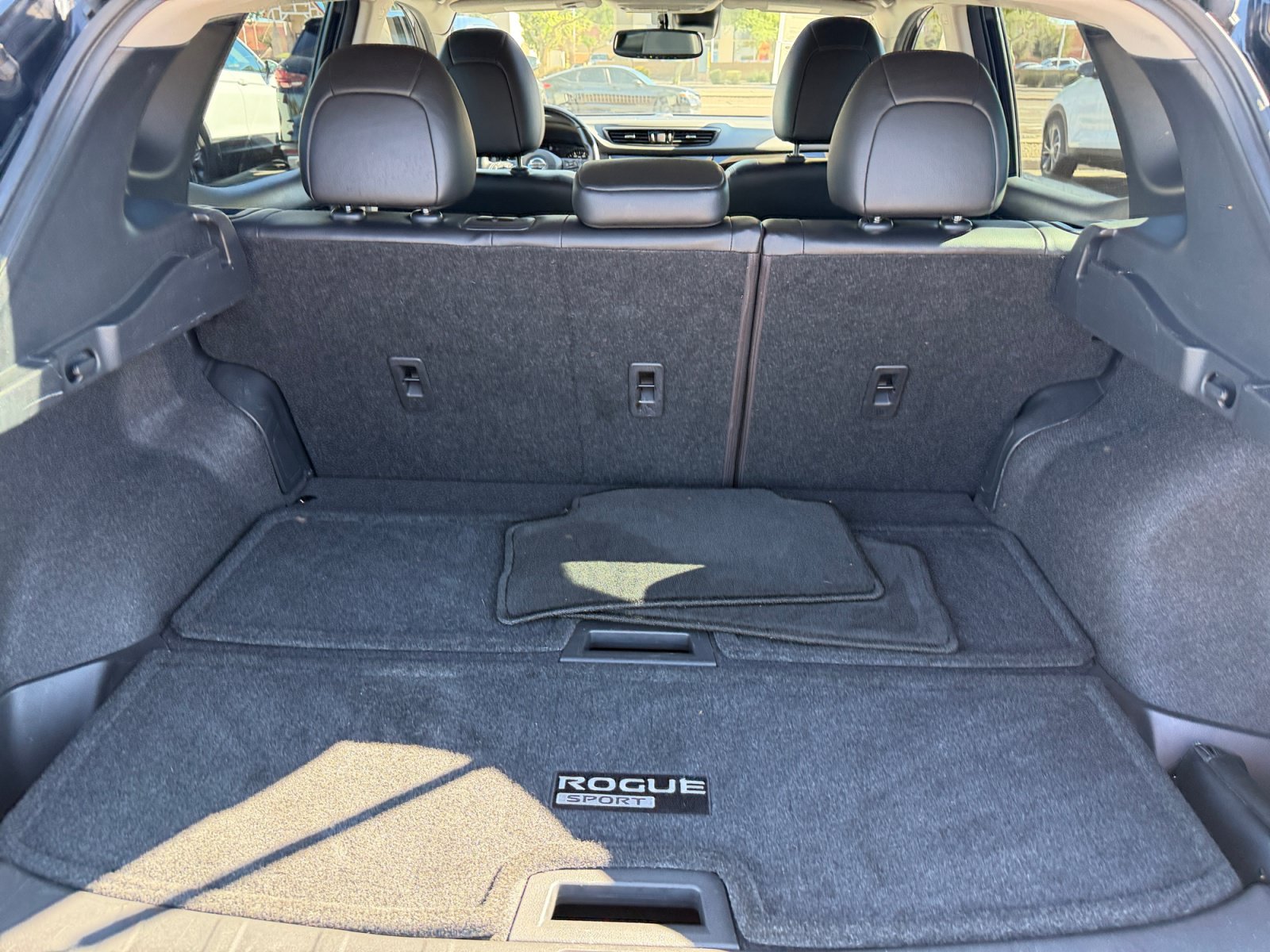 Used 2021 Nissan Rogue Sport SL w/ Premium Package FWD image 29
