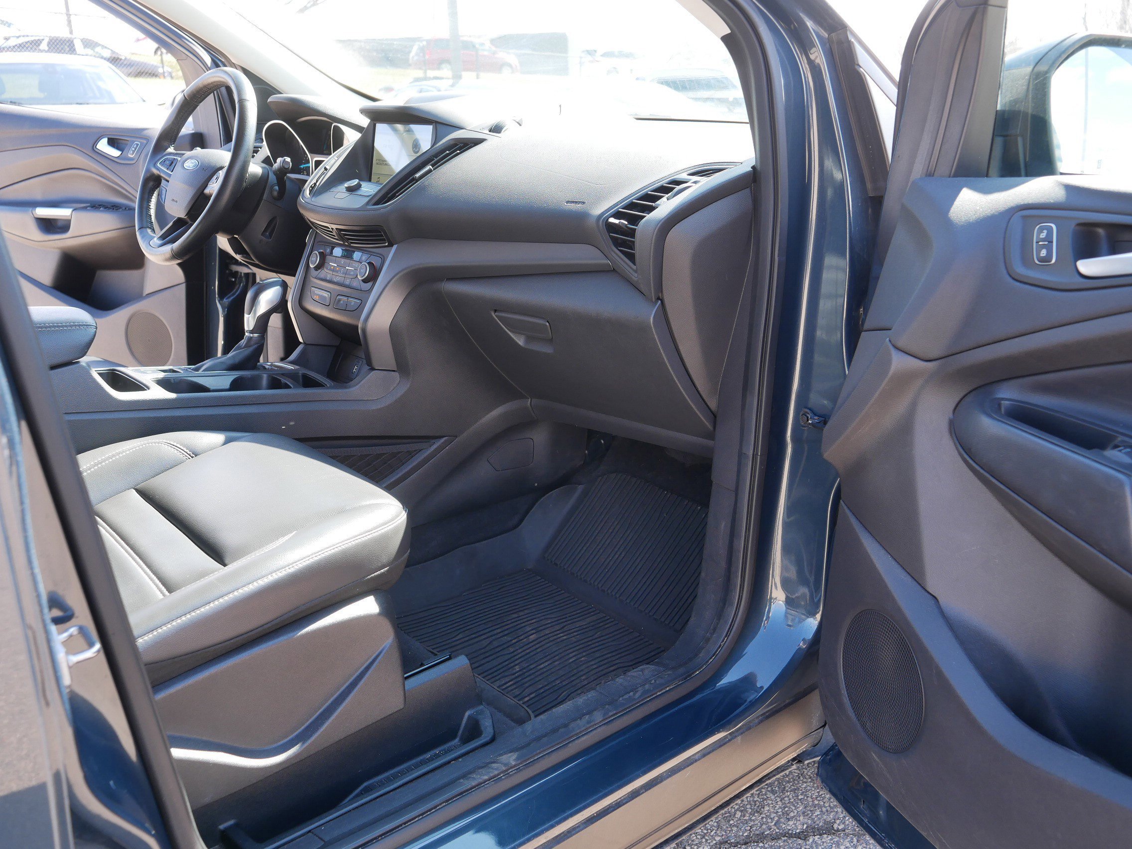 Used 2019 Ford Escape SEL AWD/4WD image 19