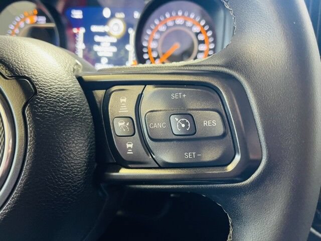 Used 2025 Jeep Wrangler Unlimited Rubicon AWD/4WD image 20