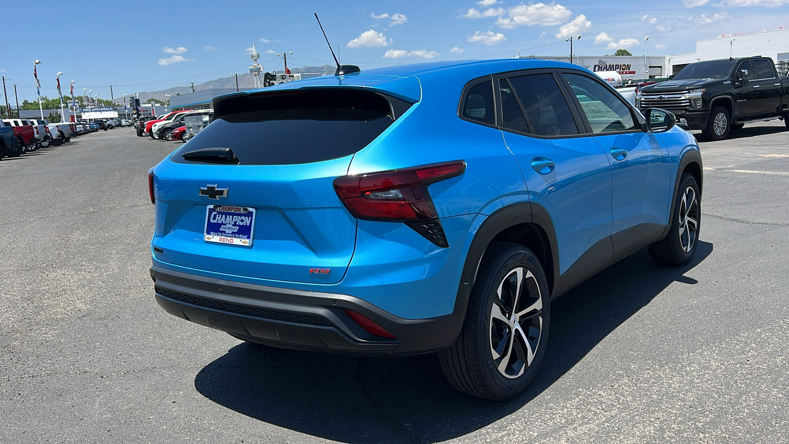 New 2025 Chevrolet Trax RS image 6