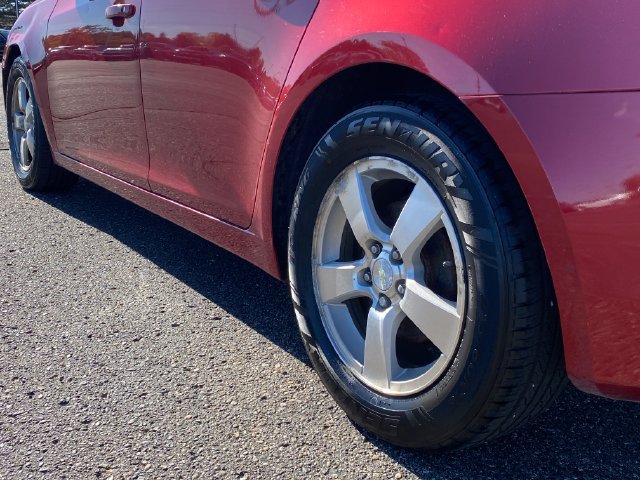 Used 2014 Chevrolet Cruze LT FWD image 15