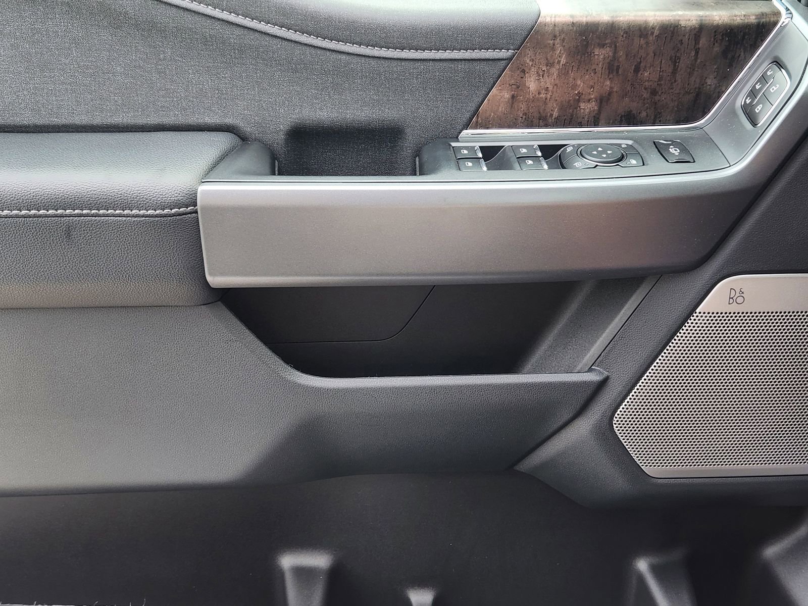 New 2026 Ford F250 Lariat image 21