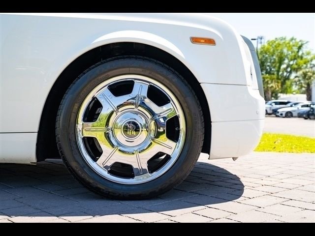 Used 2009 Rolls-Royce Phantom Drophead Coupe image 5