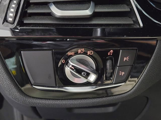 Used 2019 BMW 530i w/ Convenience Package image 39