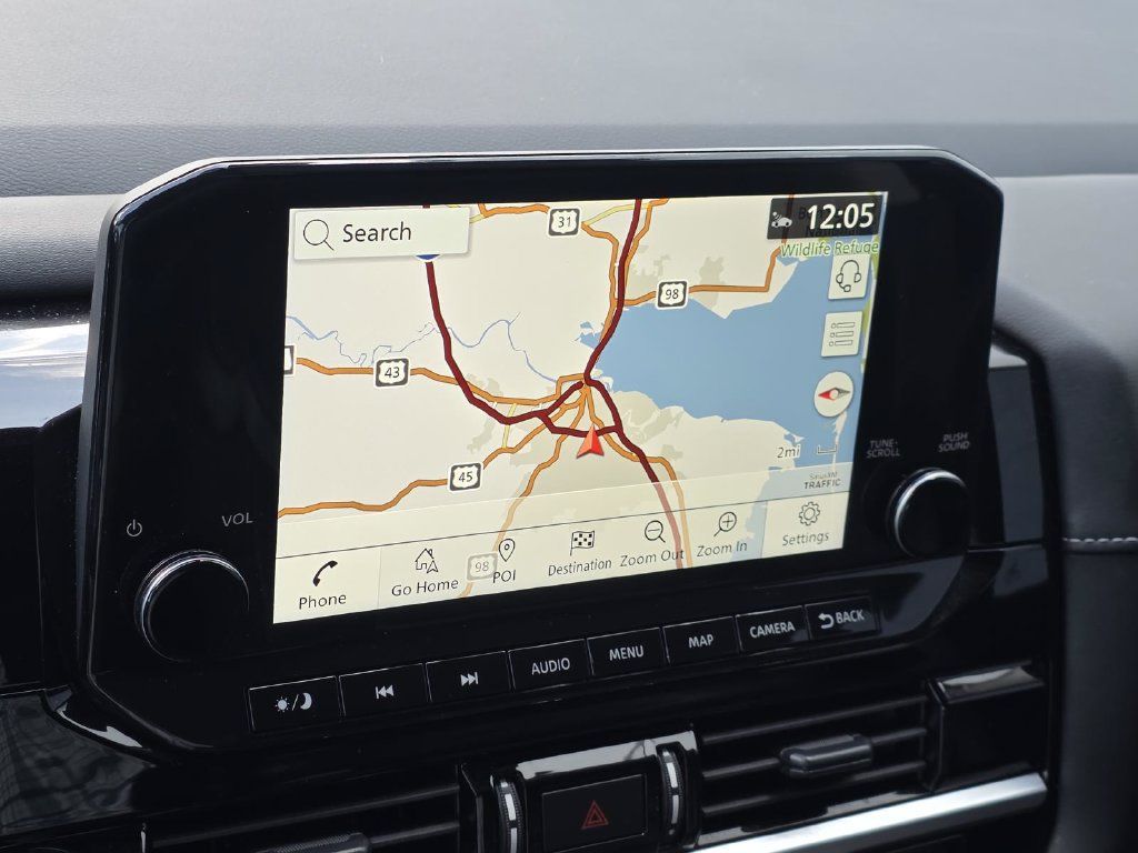 Used 2024 Nissan Pathfinder SL w/ SL Premium Package FWD image 16