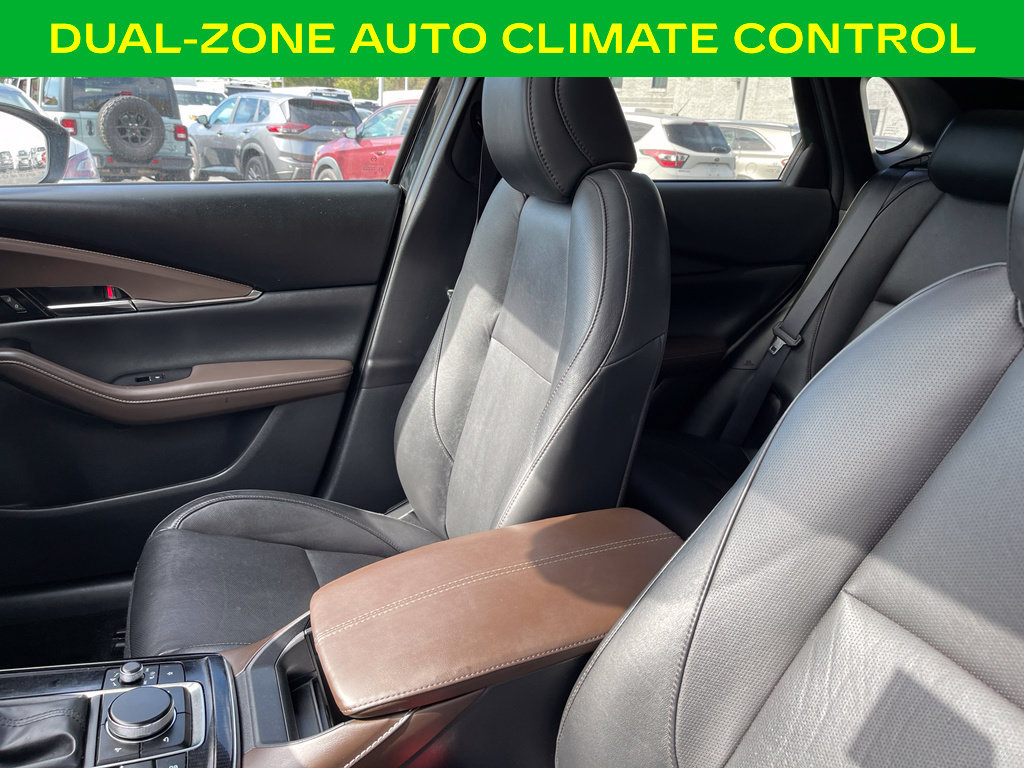 Used 2024 MAZDA CX-30 AWD 2.5 S w/ Premium Package image 16