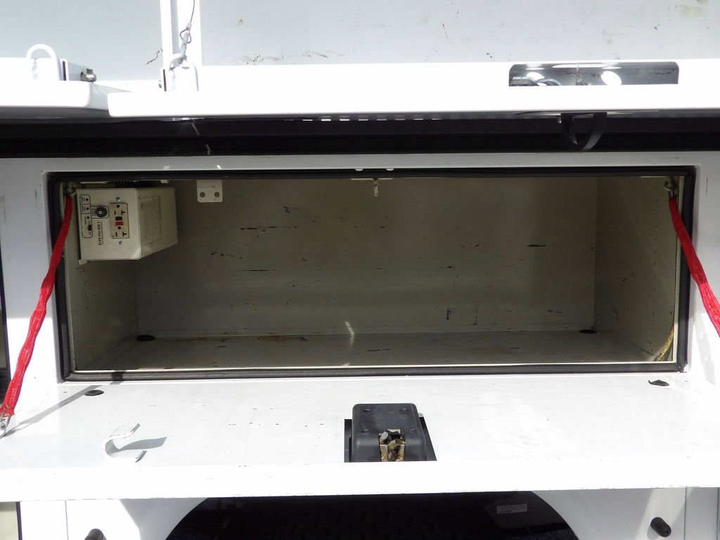 Used 2015 Ford F450 XL w/ Power Equipment Group image 40