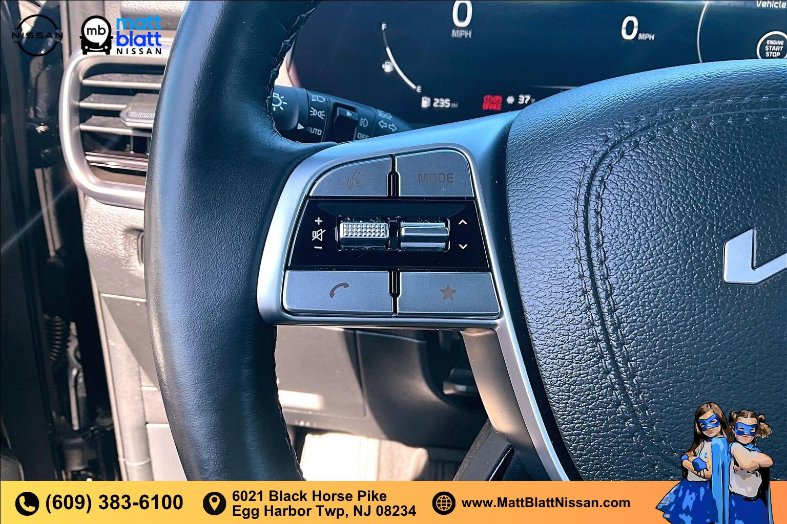 Used 2025 Kia Telluride SX X-Line AWD/4WD image 16