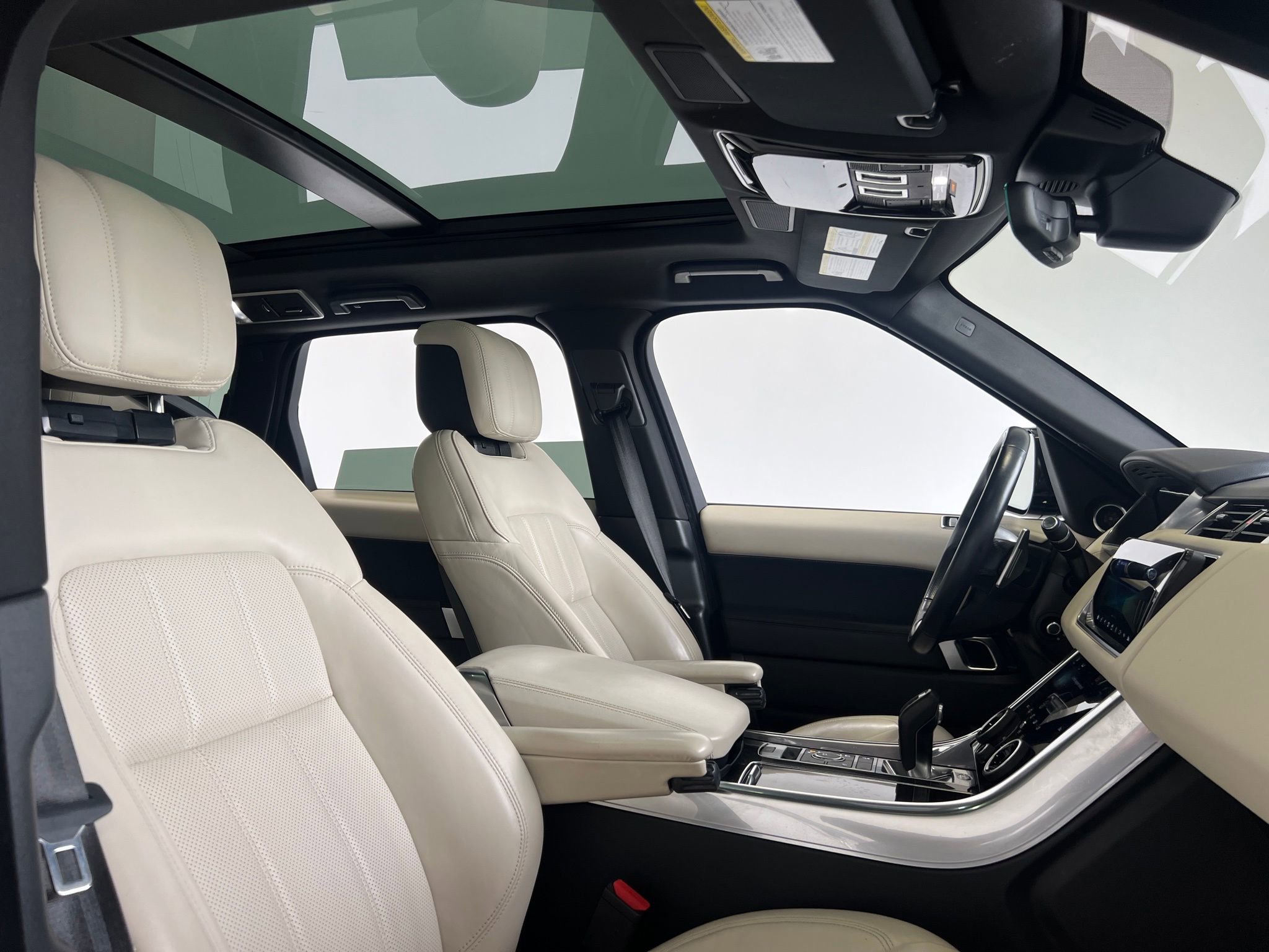 Used 2021 Land Rover Range Rover Sport HSE Silver Edition image 21