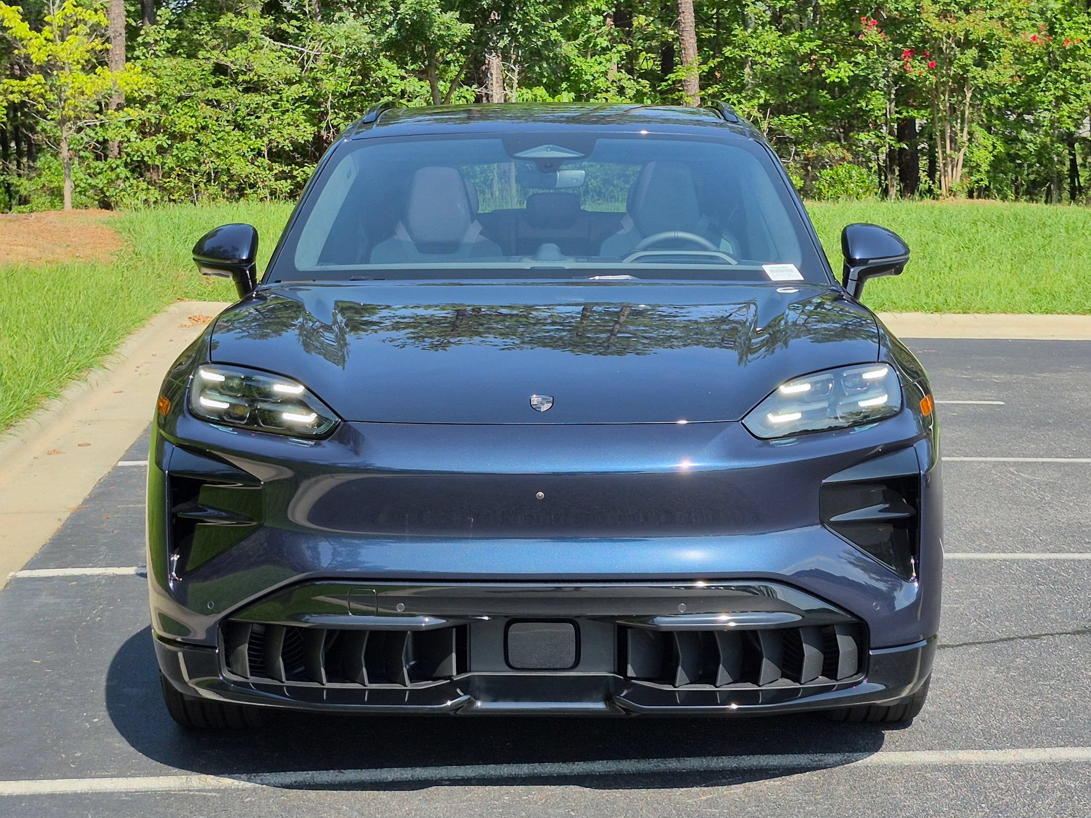 New 2026 Porsche Cayenne Turbo Electric AWD/4WD image 35