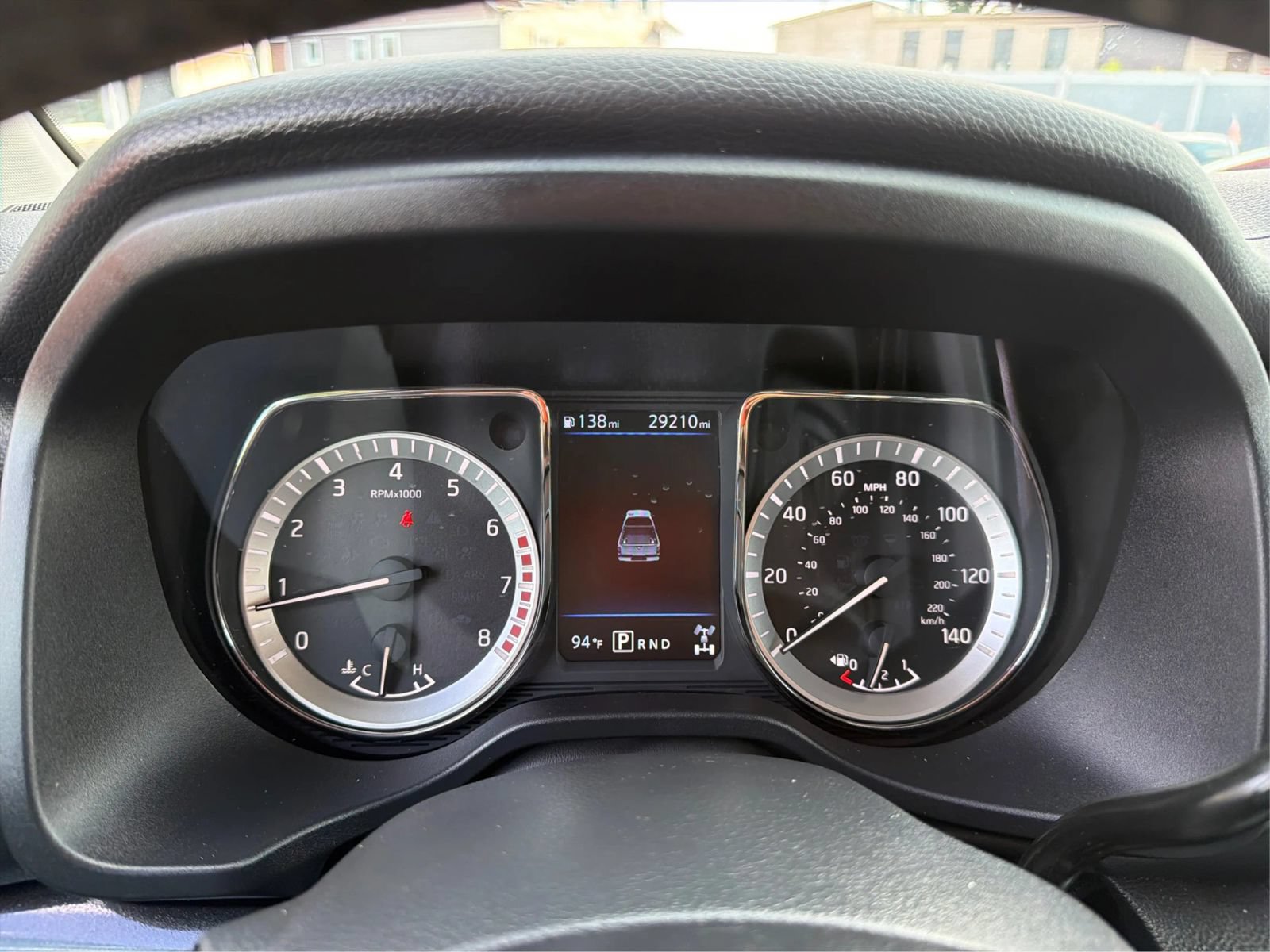 Used 2019 Nissan Titan SV w/ SV Convenience Package AWD/4WD image 14