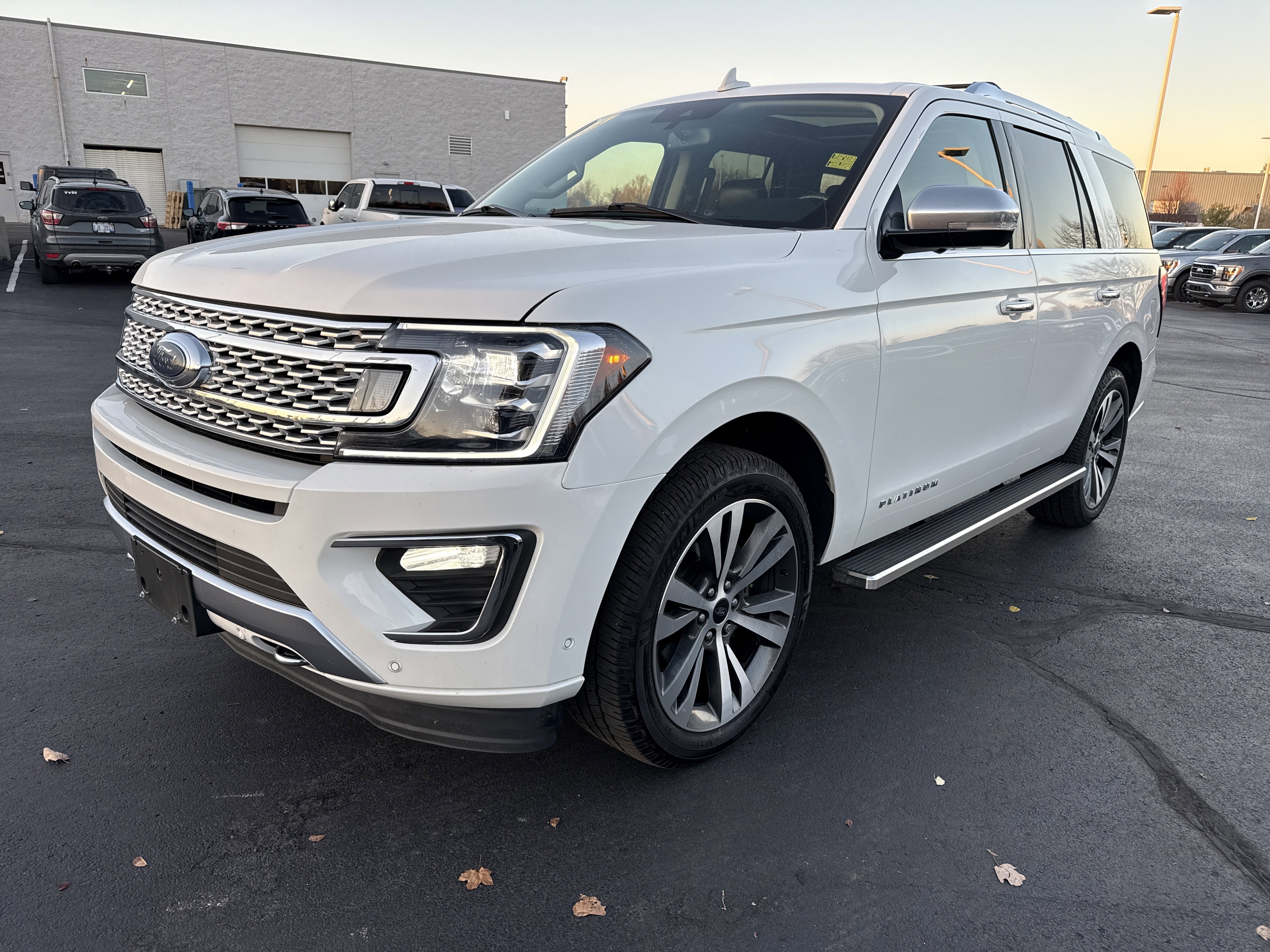 Used 2021 Ford Expedition Platinum image 2
