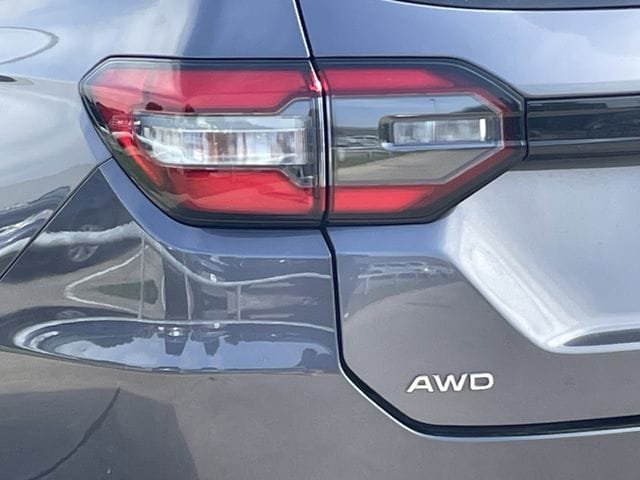 Used 2023 Honda Pilot Touring image 6
