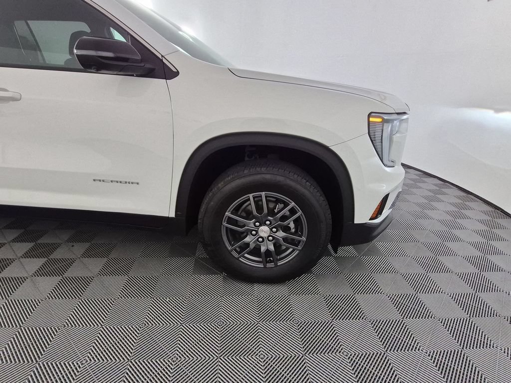 Used 2025 GMC Acadia Elevation FWD image 11