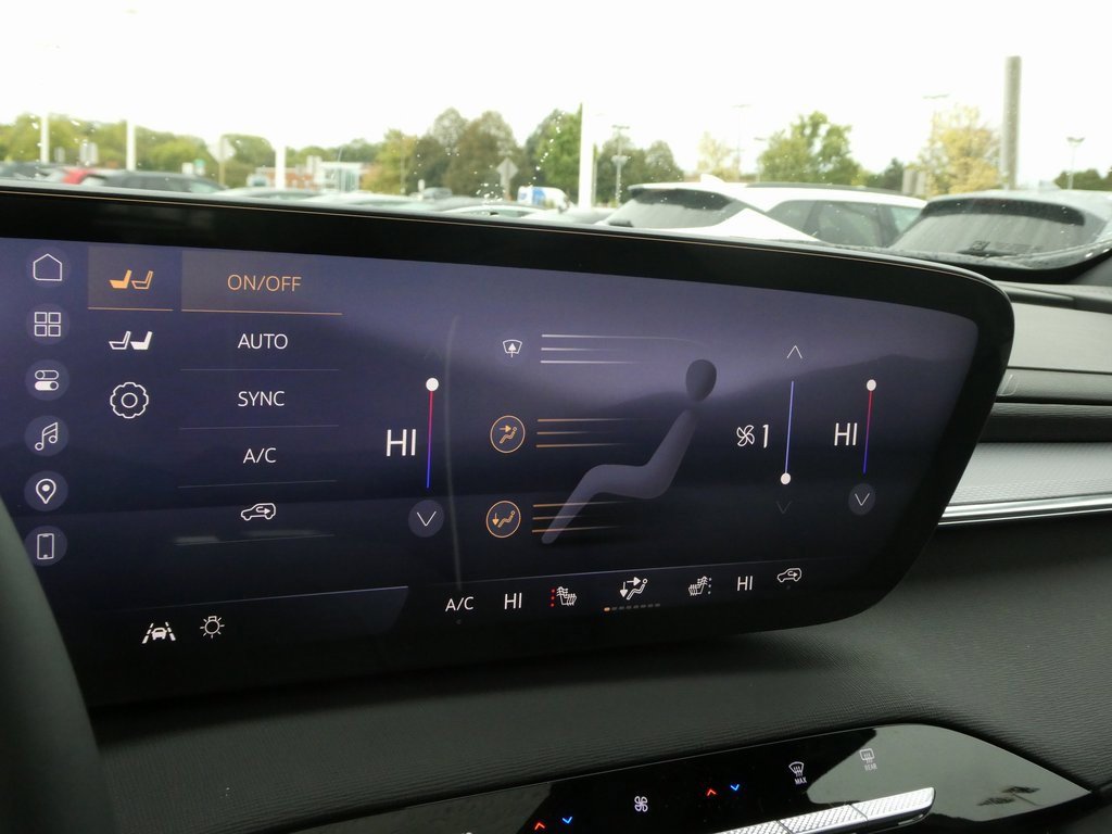 New 2026 Buick Enclave Sport Touring w/ Super Cruise Package image 42