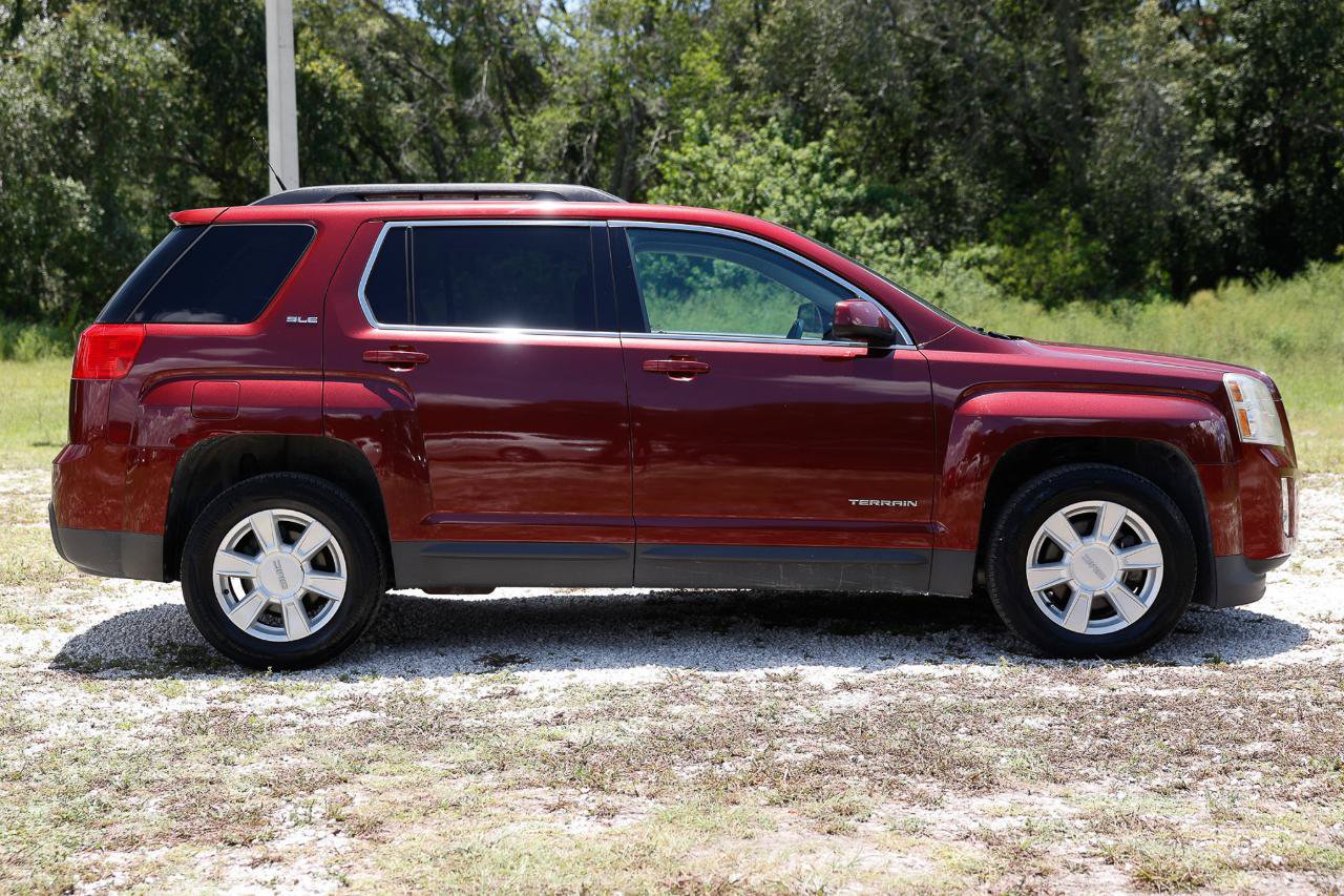 Used 2010 GMC Terrain SLE w/ Convenience Package FWD image 13