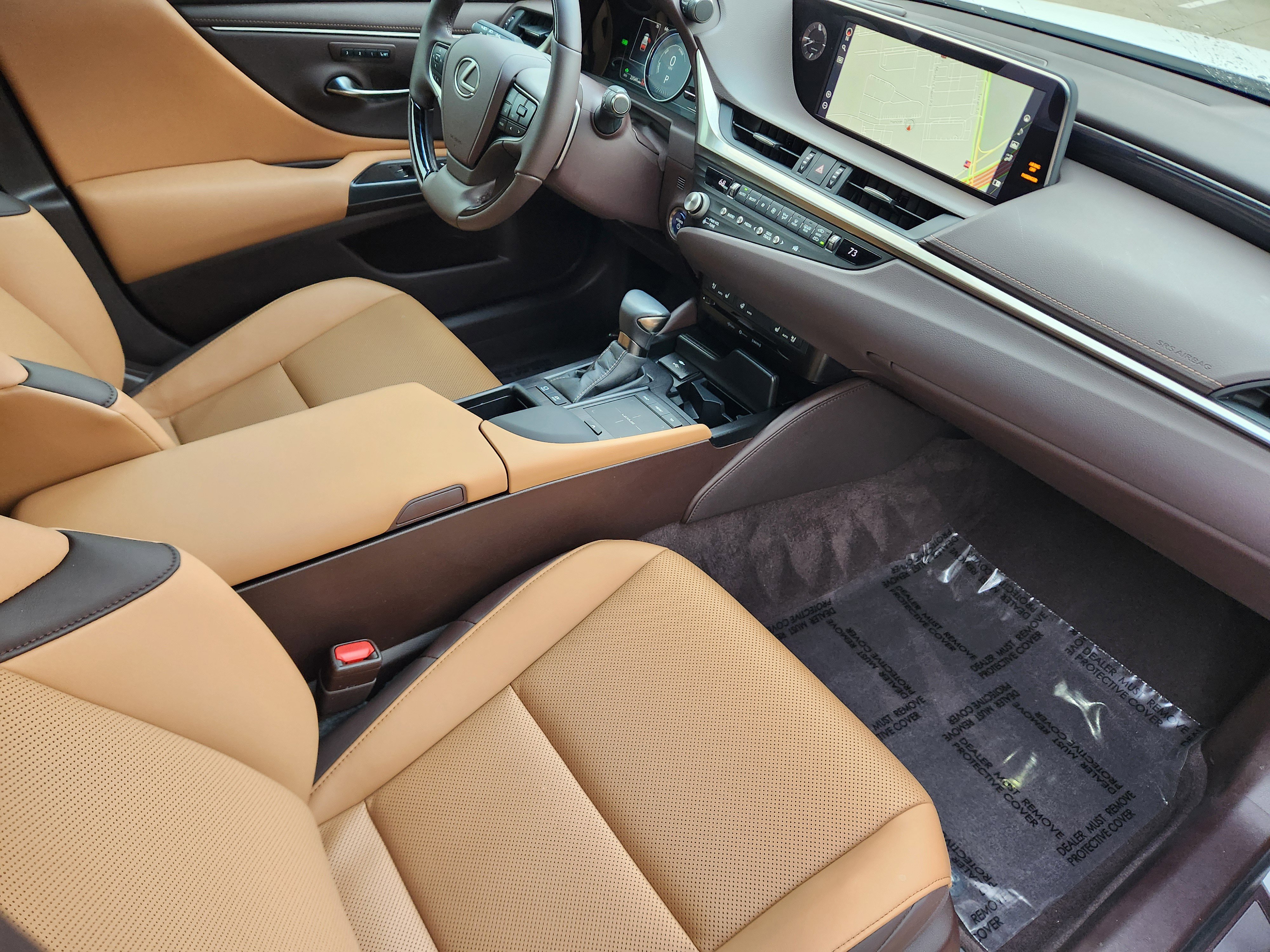 Used 2021 Lexus ES 300h w/ Premium Package image 16